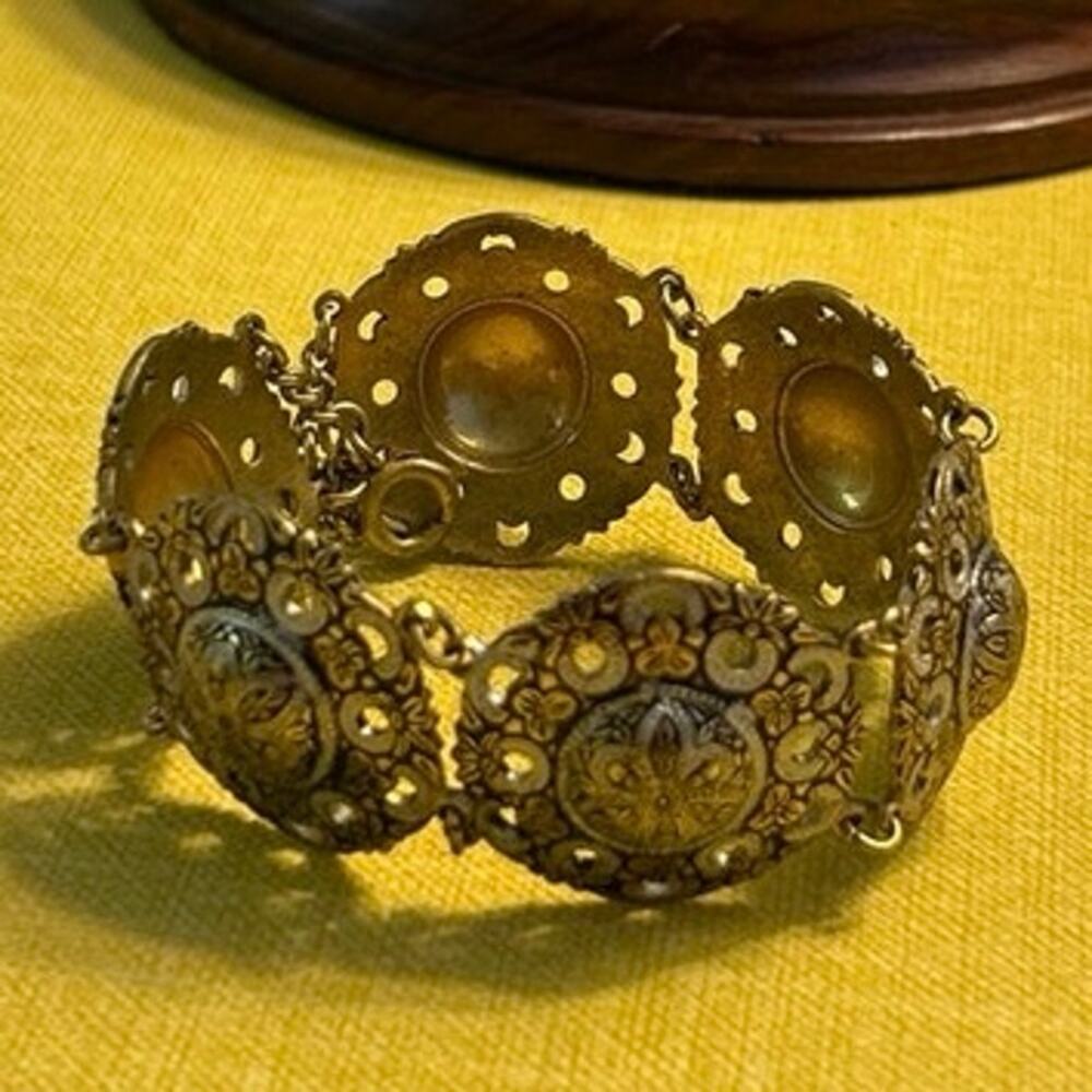 Vtg Art Deco Gold Silver Bracelet, Detailed floral etched design approx. 1960’s